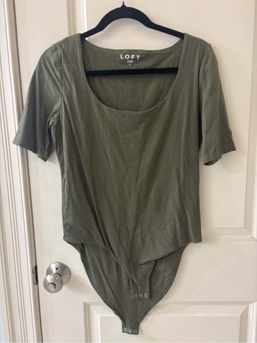 LOFT Olive Green T-Shirt Bodysuit | Size L | Short Sleeve